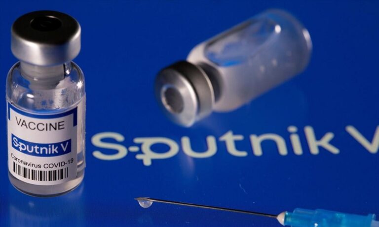 Sputnik V: Η Ρωσία μηνύει την Βραζιλία για την απόρριψη του εμβολίου της