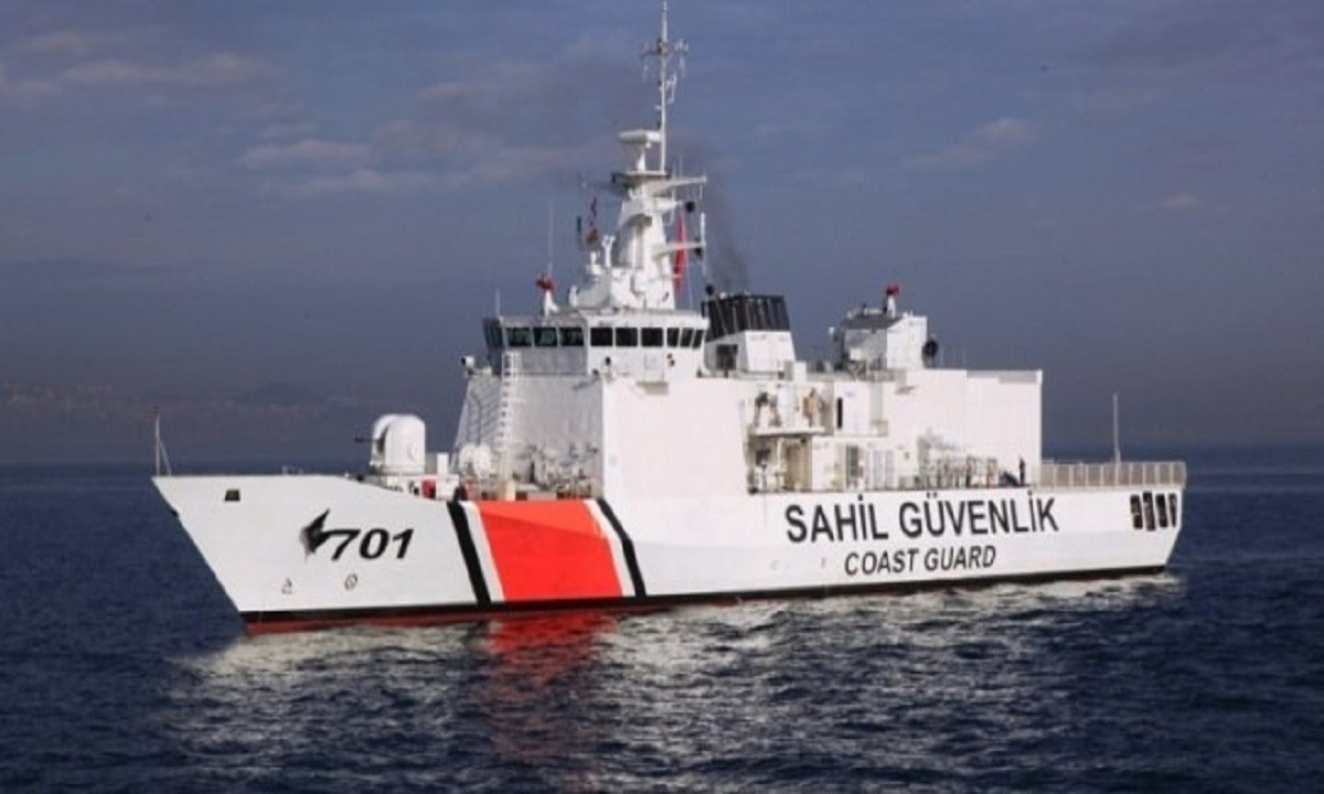 Eλληνοτουρκικά: Τουρκική ακταιωρός εμβόλισε 2 φορές σκάφος του ελληνικού λιμενικού και του προξένησε υλικές ζημιές στην πρίμνη.