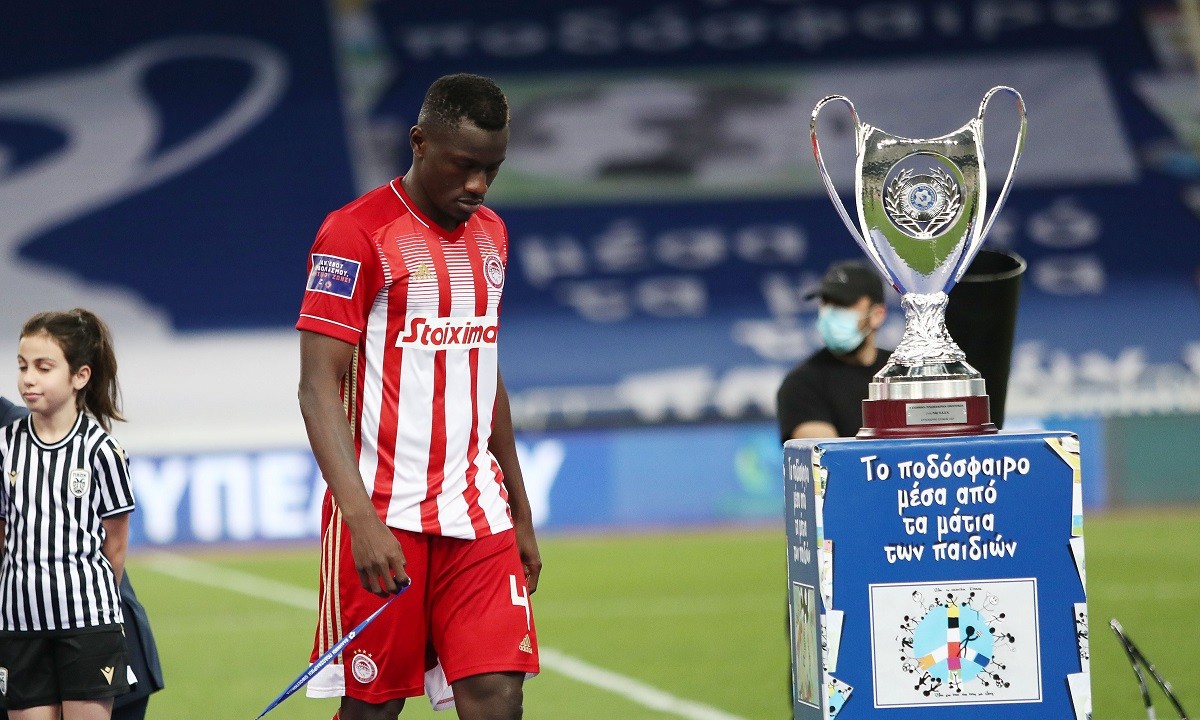 Καμαρά: Το μήνυμα που δείχνει αποχώρηση! (pic)