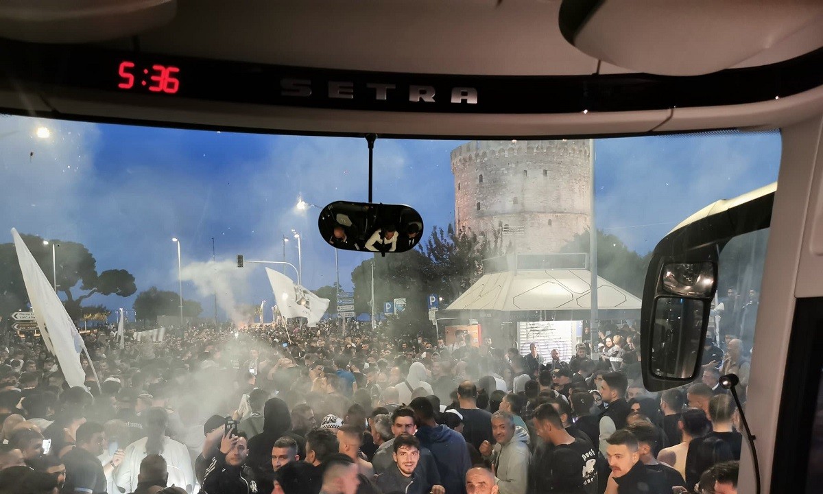 ΠΑΟΚ: «Κάηκε» ο Λευκός Πύργος για τους Κυπελλούχους – Γλέντι μέχρι το πρωί (pics+vids)