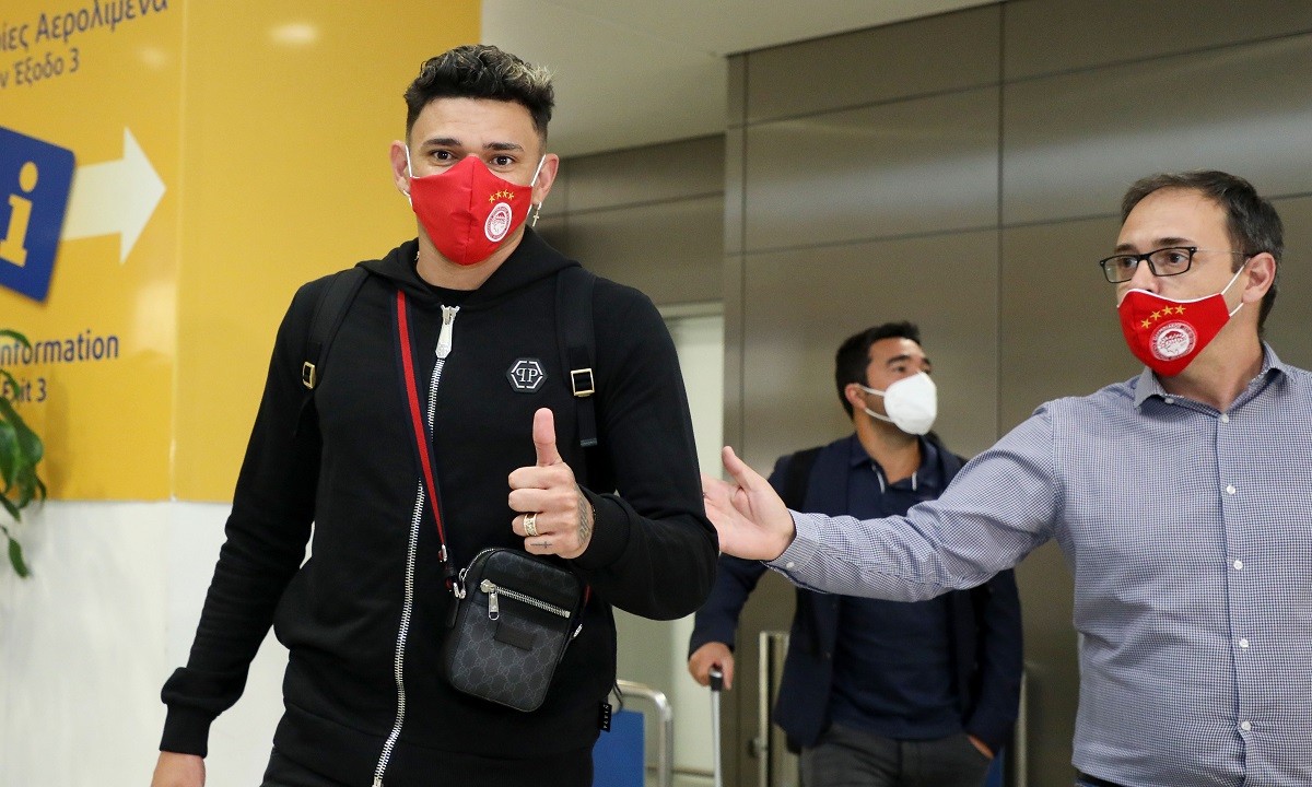 Τικίνιο Σοάρες: Το πρώτο του 24ωρο με τον Ολυμπιακό