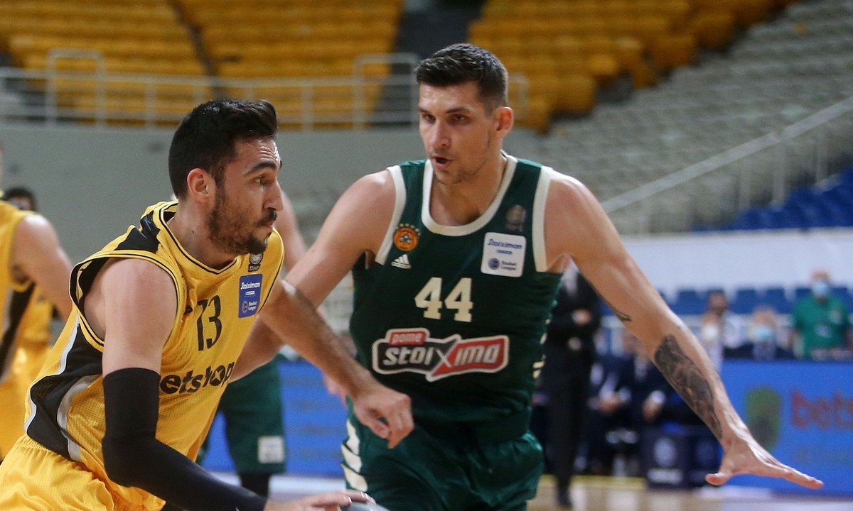 Με το ΑΕΚ - Παναθηναϊκός συνεχίζεται η αγωνιστική δράση στη Basket League και μέσω του Sportime.gr μπορείτε να ενημερώνεστε για την εξέλιξη της αναμέτρησης.