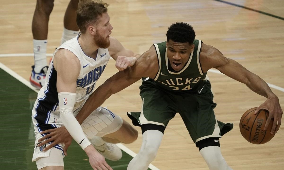 Μπακς: Εύκολη νίκη κόντρα στους Μάτζικ – Κυρίαρχος ο Γιάννης Αντετοκούνμπο (vid)