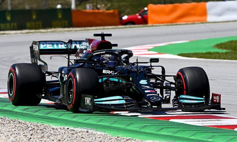 Formula 1 GP Ισπανίας: Η στρατηγική της Mercedes έδωσε τη νίκη στον Χάμιλτον