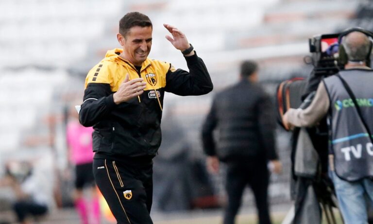 Χιμένεθ: «Εχουμε τέσσερις τελικούς μπροστά μας»