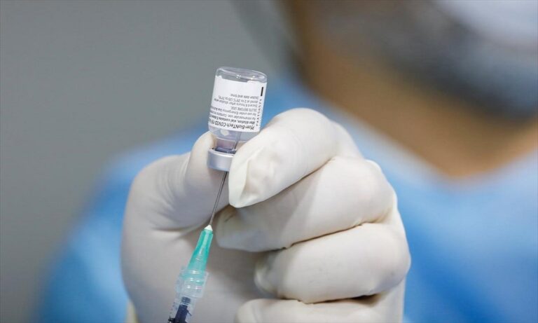 Κορονοϊός: Η απόφαση για το ψηφιακό πιστοποιητικό εμβολιασμού