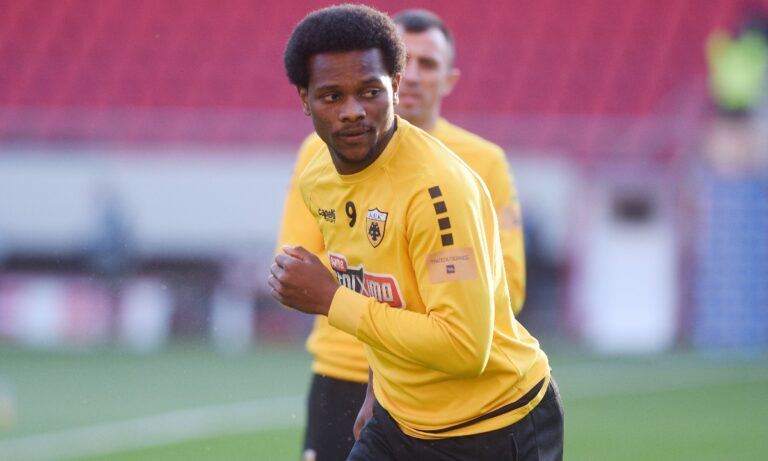 Γκαρσία: «Απογοητευτικό που δεν πήραμε κάποιο τίτλο, πήρα αγάπη από την ΑΕΚ»