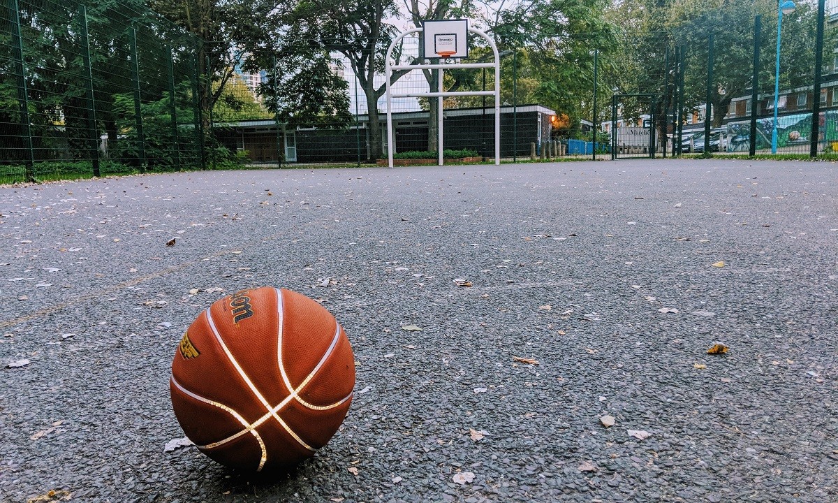 Το μπάσκετ το ρομαντικό, το αγαπησιάρικο που λατρέψαμε υπάρχει ακόμα