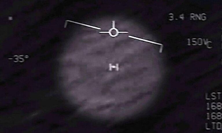 Νέο video δείχνει UFO να εξαφανίζεται μέσα στο νερό;