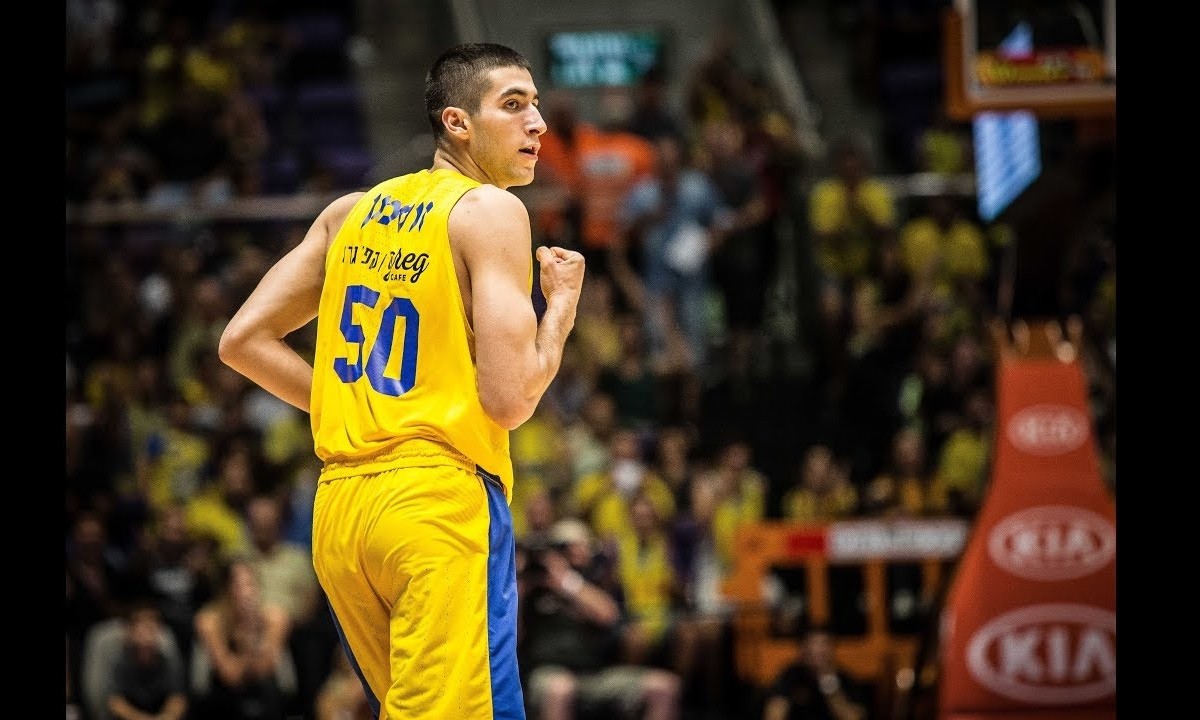 Ζούσμαν: «Έχω πολύ καλές σχέσεις με τον Κάτας»