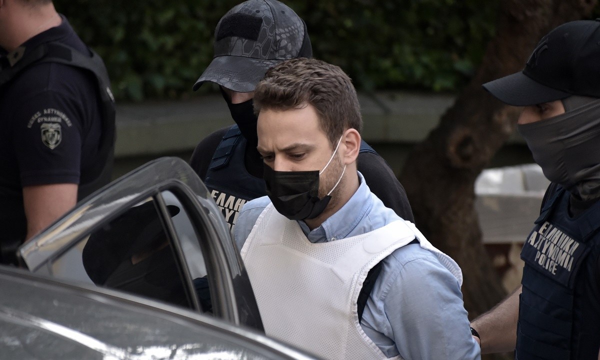 Έγκλημα στα Γλυκά Νερά: Έξαλλος ο πιλότος για τις αποκαλύψεις για δεύτερο «κρυφό» ημερολόγιο!