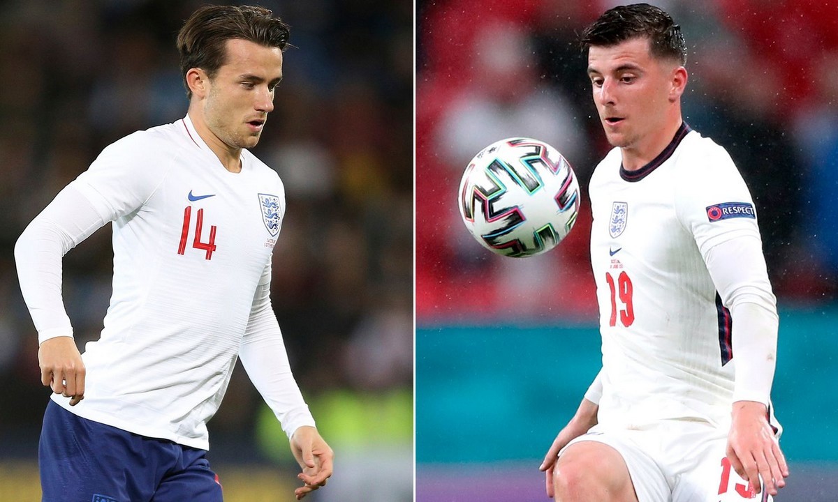 Euro 2020: Οι Μάουντ και Τσιλγουελ δεν θα μπορέσουν να παίξουν στο νοκ-αουτ της Αγγλίας επειδή ήρθαν σε επαφή με τον Γκίλμουρ.
