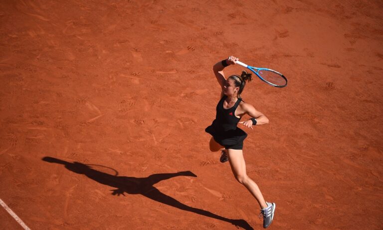 Σάκκαρη – Κρεϊτσίκοβα 1-1: Η Μαρία έφερε το ματς στα ίσια και φουλάρει για τελικό