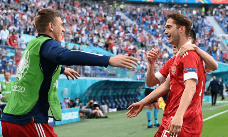 Euro 2020 Φινλανδία – Ρωσία 0-1: «Ζωντανοί» οι Ρώσοι με το εκπληκτικό γκολ του Μίραντσουκ!