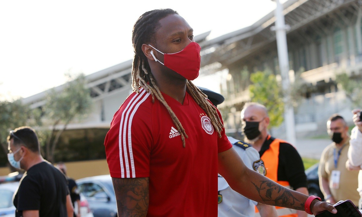 Σεμέδο: Είναι νωρίς ακόμα – Επιθυμία του είναι η Αγγλία!