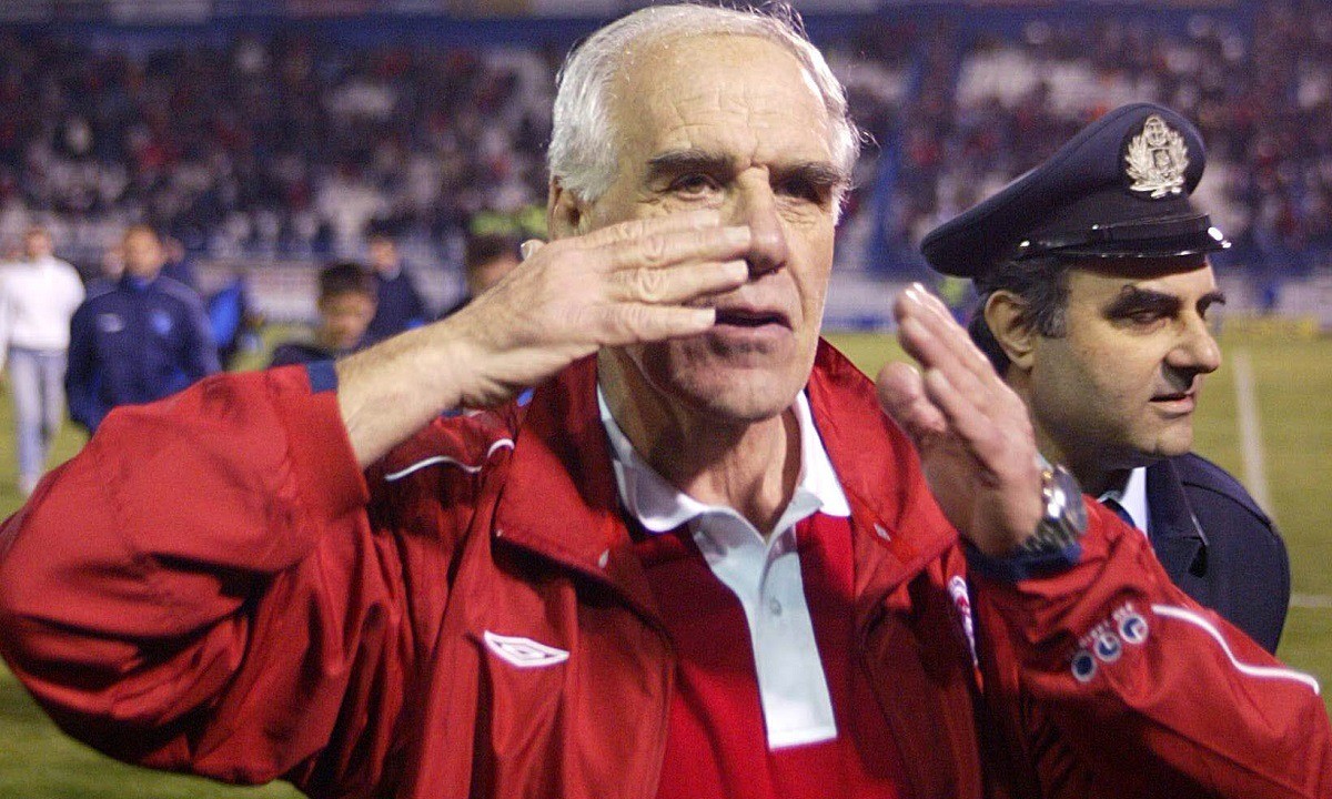 Σαν σήμερα: Ένας χρόνος από το αντίο του Νίκου Αλέφαντου (vids)