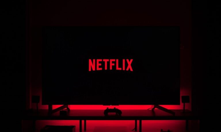 Netflix – Ιούλιος 2021: Όλες οι ταινίες, οι πρωτότυπες σειρές και τα ντοκιμαντέρ που θα δούμε το καλοκαίρι!