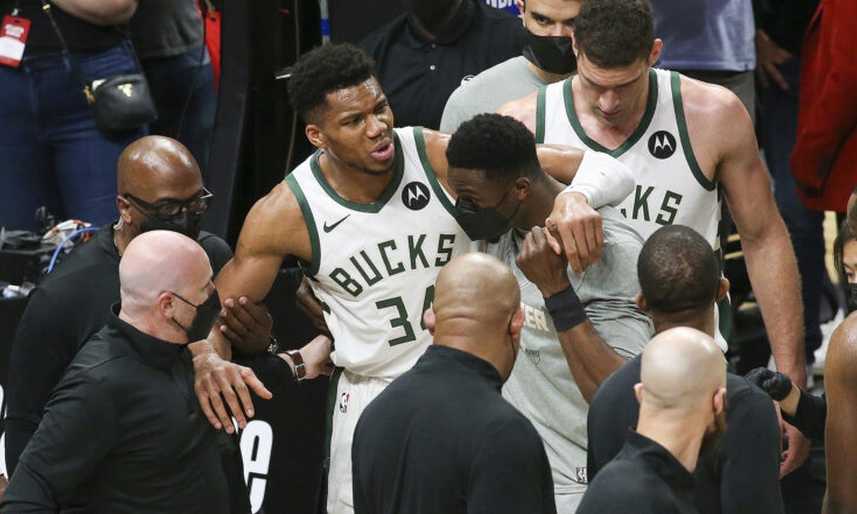 Γιάννης Αντετοκούνμπο: Πιθανή η μεγάλη επιστροφή του στο Χοκς – Μπακς