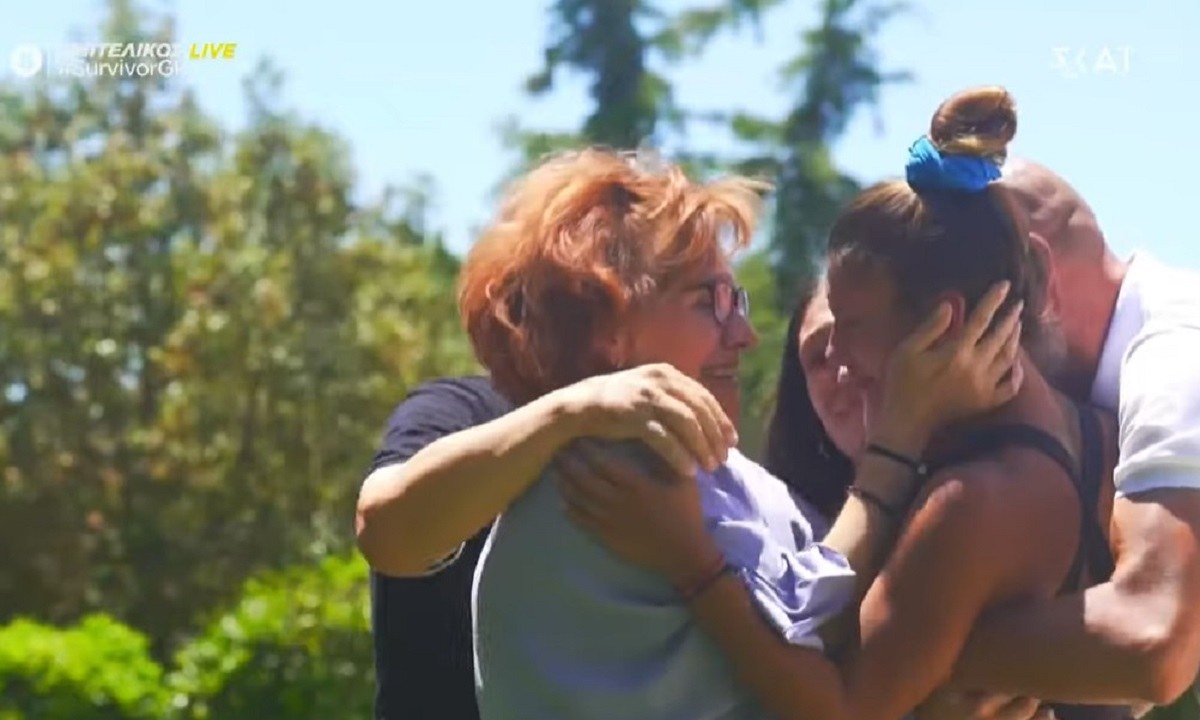 Survivor Μαριαλένα Ρουμελιώτη: Έκλαψε όλη η οικογένεια και… group hug (vid)