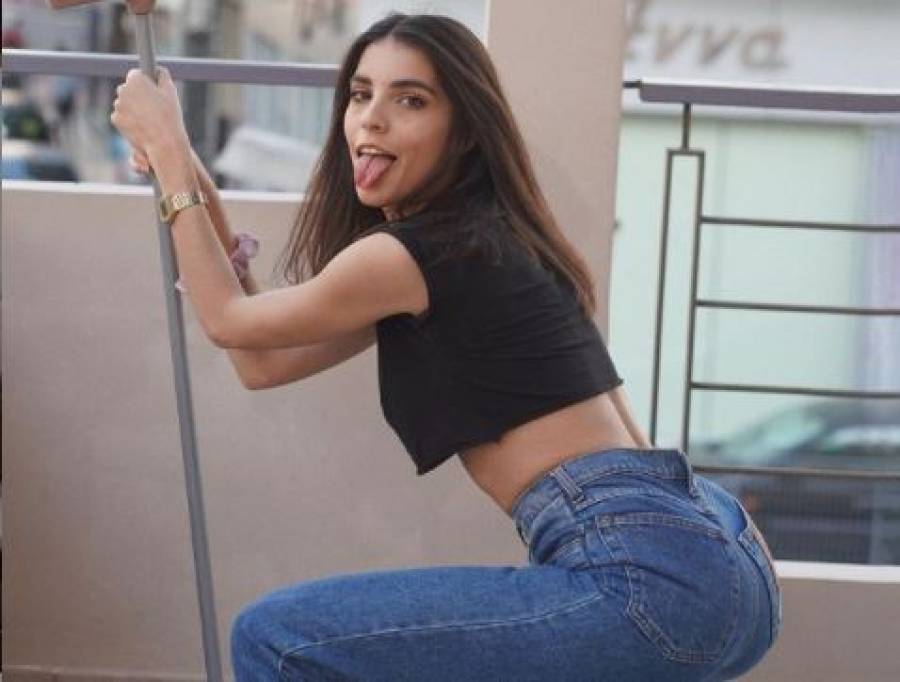 Survivor Άννα Μαρία Βέλλη: «Aυτό ήταν το μόνο πράγμα που έμπαινε ανάμεσα στα πόδια μου»