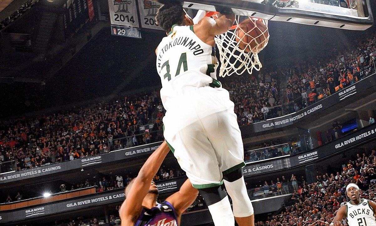 Σανς – Μπακς 119-123: Έκανε το μπρέικ το Μιλγουόκι – Μία νίκη μακριά από τον τίτλο ο άπιαστος Αντετοκούνμπο!