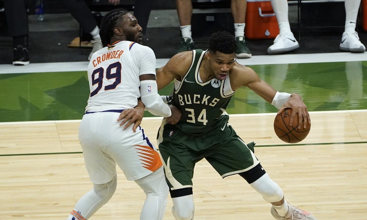 Αντετοκούνμπο: Έπιασε τον Σακίλ ο «Greek Freak»!