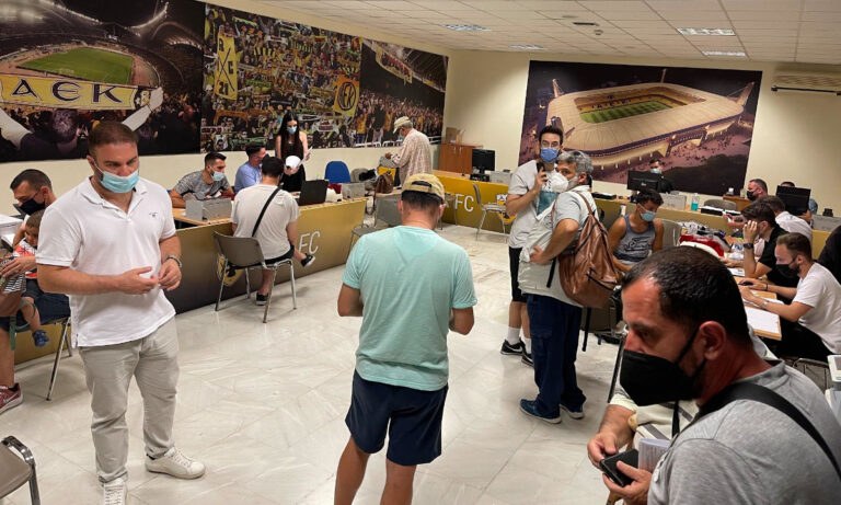 ΑΕΚ: Ξεκίνησε η διάθεση των διαρκείας με ουρές και έντονο ενδιαφέρον (pics)