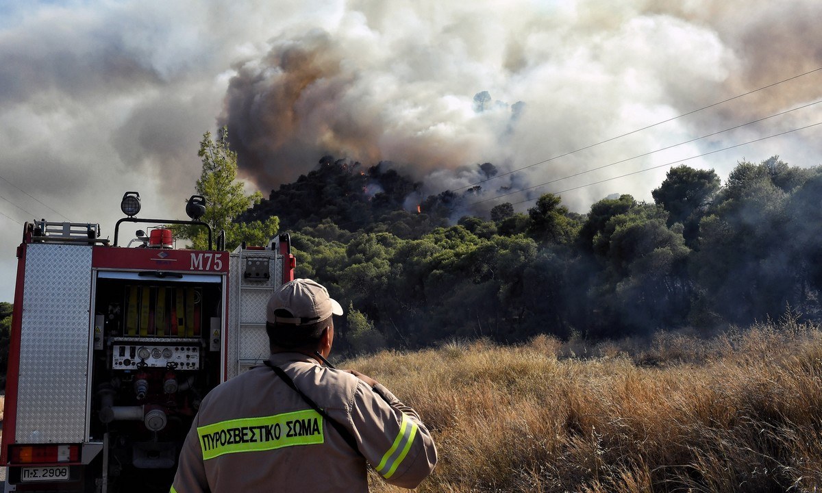 Φωτιά: Πολύ υψηλός κίνδυνος τη Δευτέρα (26/7) γι’ αυτές τις περιοχές