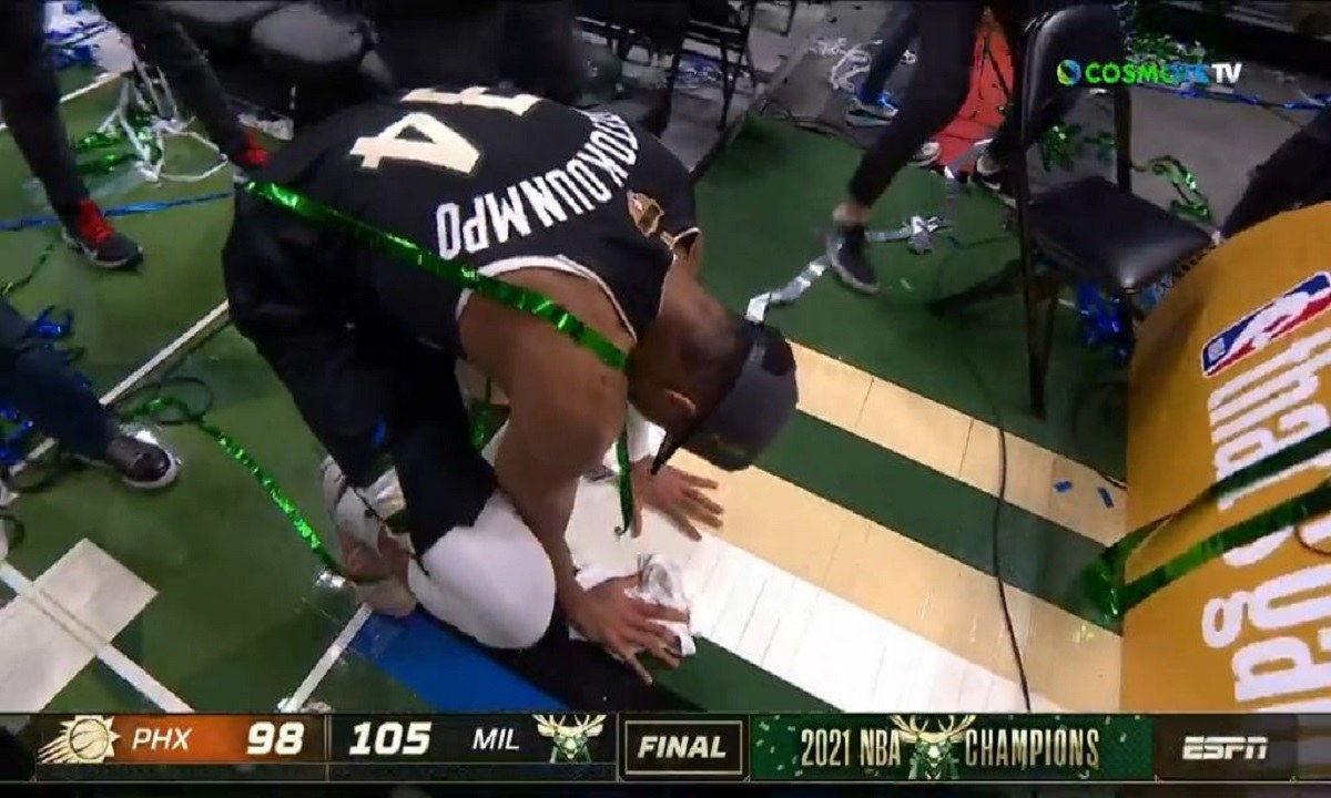 NBA Finals: Το ξέσπασμα του Γιάννη Αντετοκούνμπο μετά τη λήξη του Game 6 (vid)