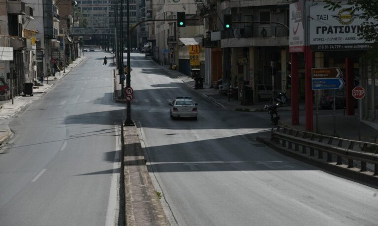 Έρχονται νέα lockdown παρά τις εξαγγελίες – Αυξάνονται οι νέοι στις ΜΕΘ