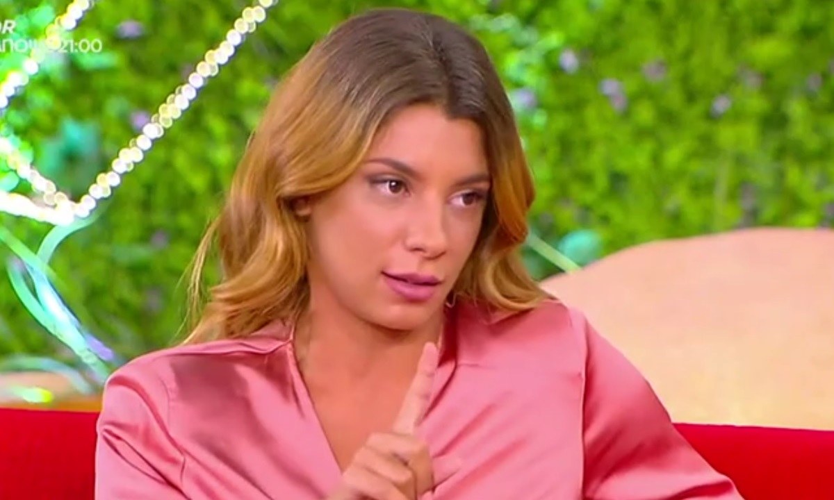 Survivor: Ξέσπασε σε κλάματα στην εκπομπή της Μαλέσκου η Μαριαλένα – Είναι με τον Σάκη;