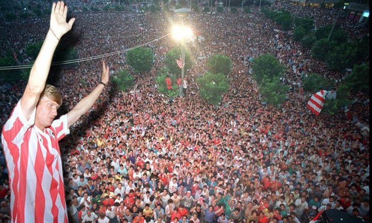 Σαν σήμερα: Η μεγάλη μεταγραφή του Ντέταρι στον Ολυμπιακό (vids)