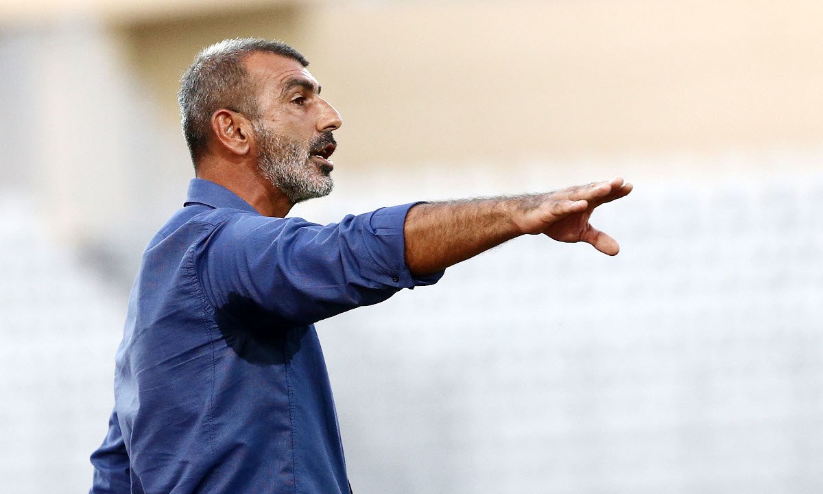 O Σωκράτης Οφρυδόπουλος είναι αυτή τη στιγμή ο προπονητής με τον οποίο υπάρχουν πιο προχωρημένες επαφές και κατά πάσα πιθανότητα να αναλάβει την ΑΕΚ Β’.