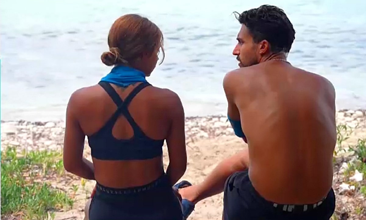 Σάκης Κατσούλης – Μαριαλένα Ρουμελιώτη: Λέει πως δεν είναι ζευγάρι