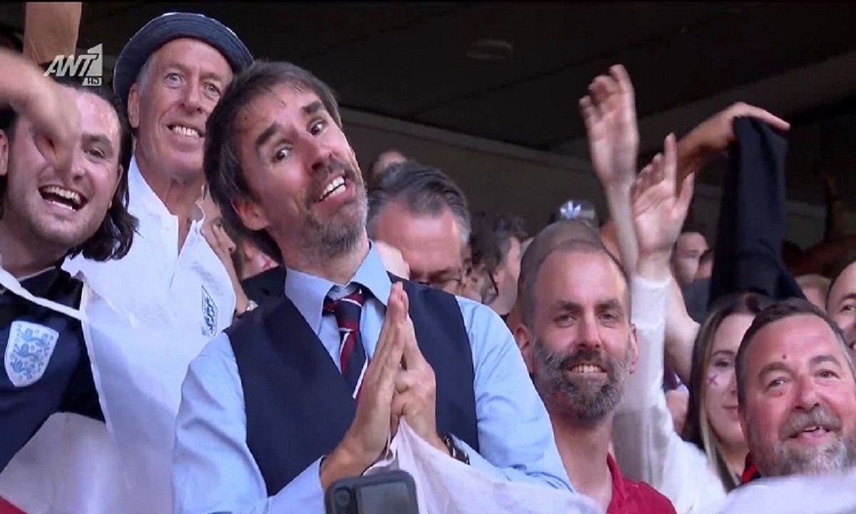 Euro 2020 – Αγγλία – Δανία: Ο σωσίας του Σάουθγκεϊτ στις εξέδρες του «Γουέμπλεϊ»! (vid)