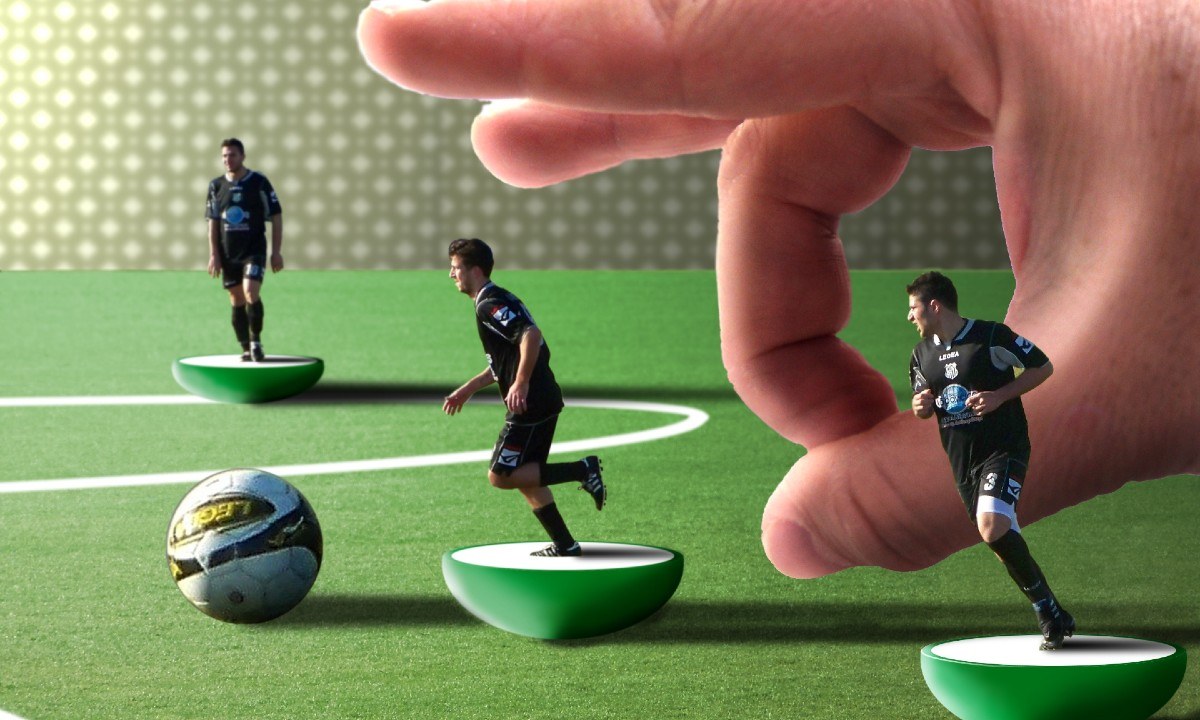 Διαιτησία: Οffside ούτε στο… subbuteo!