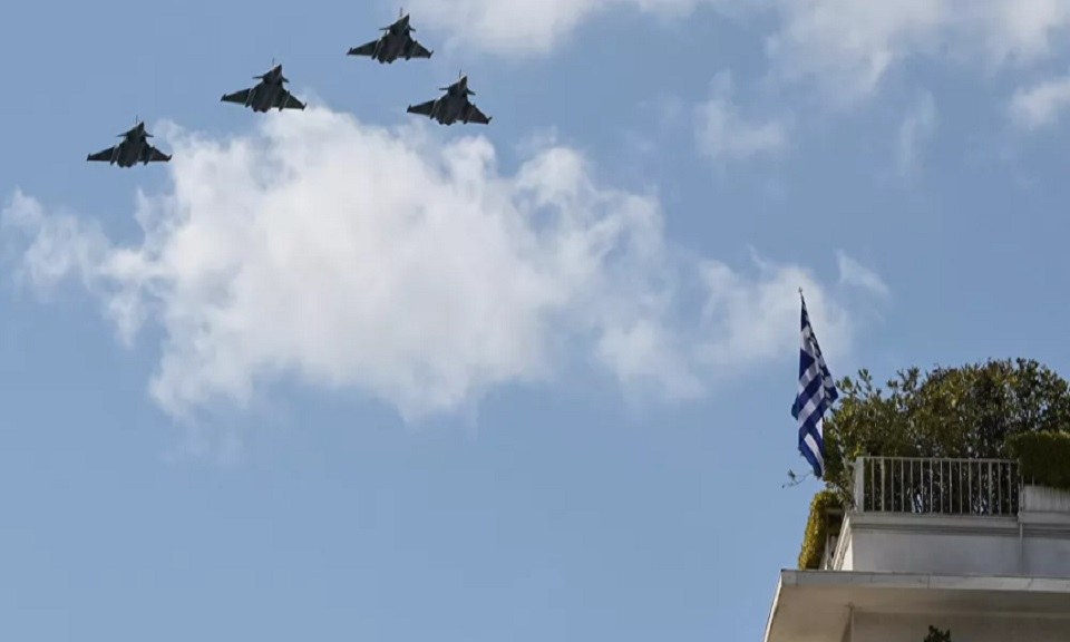 Ελληνοτουρκικά: Τούρκος τα είπε όλα για το σχέδιο με τα Rafale του Κατάρ κατά τις Ελλάδας και τις δυνατότητες που θα αποκτήσουν οι Τούρκοι πιλότοι.