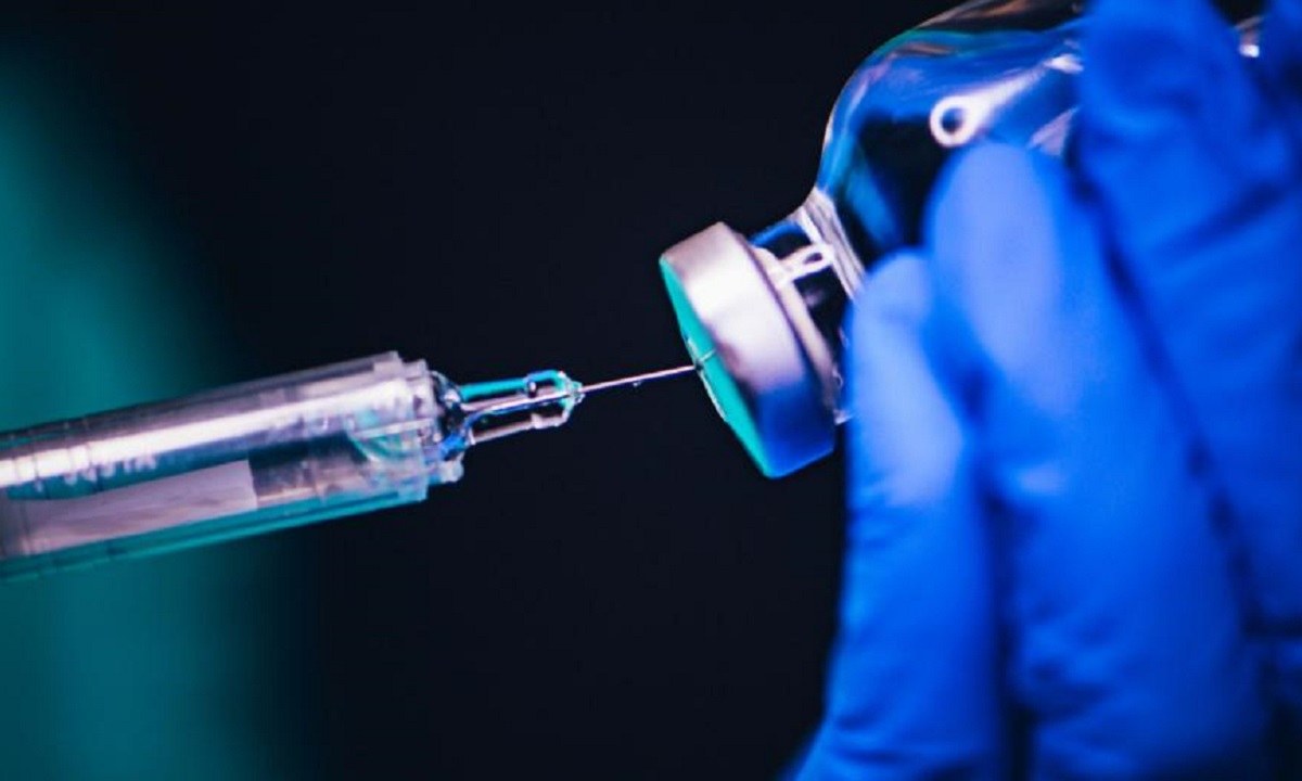 Κορονοϊός Εμβόλια: Μια πολύ αποκαλυπτική ανάρτηση για το πόσο τελικά μας προστατεύουν τα εμβόλια, έκανε ο καθηγητής Κωνσταντίνος Φαρσαλινός.