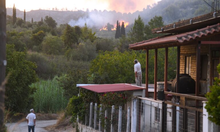 Φωτιά στην Αρχαία Ολυμπία: Νέα μπαράζ πυρκαγιών – Διπλό το μέτωπο της φωτιάς