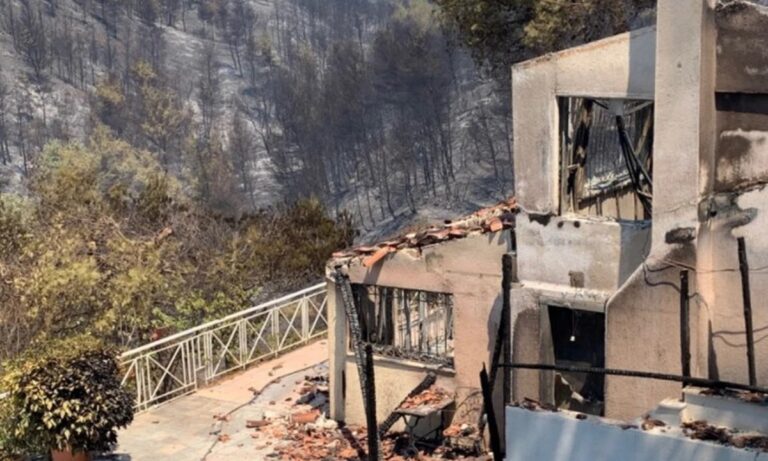 Φωτιά στην Αττική: Σοκ – Ζημιές σε τουλάχιστον 300 σπίτια!