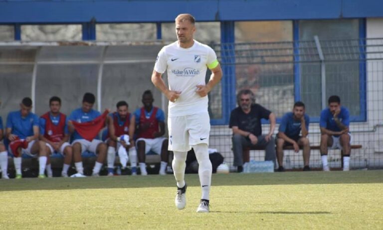 Καλλιθέα: Αποχωρεί ο Παύλος Μουσταφίδης