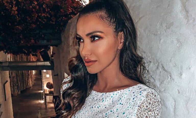 Όλγα Φαρμάκη: Η εντυπωσιακή τούρτα για τα γενέθλιά της!