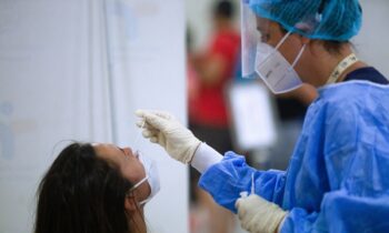 Κορονοϊός: 3.064 νέα κρούσματα, 35 θάνατοι