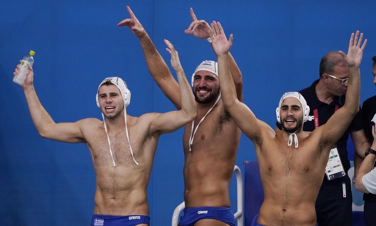 Ολυμπιακοί Αγώνες 2020: Η μεγάλη στιγμή έφτασε! Η Εθνική ομάδα πόλο ανδρών κοντράρεται με την υπερδύναμη Σερβία με στόχο το χρυσό μετάλλιο.