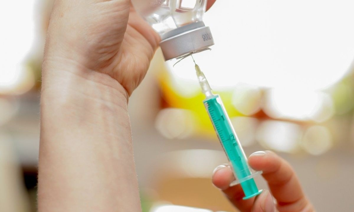Κορονοϊός: Δεδομένη η τρίτη δόση εμβολίου – Γιατί πρέπει να γίνονται «αναμνηστικοί» εμβολιασμοί