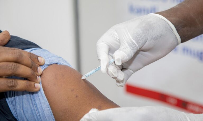 Κορονοϊός – Μετάλλαξη Δέλτα – Χτυπάει και εμβολιασμένους – Όλα τα στοιχεία
