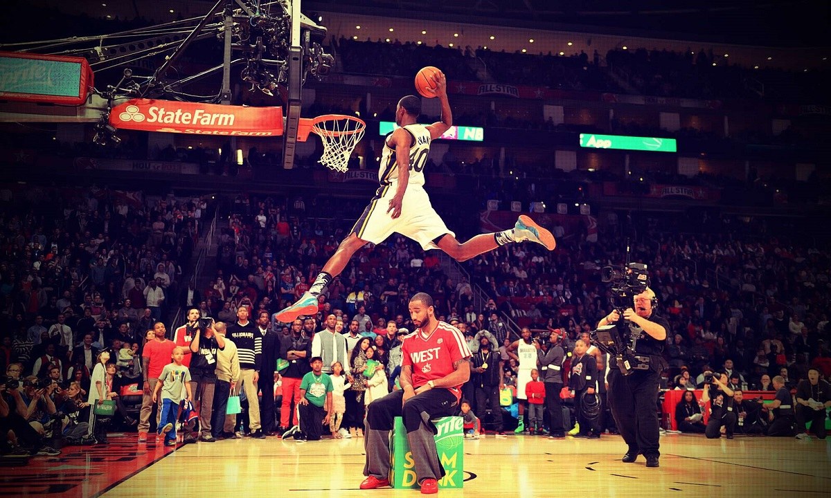 Τζέρεμι Έβανς: Άνοιγμα χεριών 2,29 μ., επιτόπιο άλμα 1,11μ. (Pics+Vid)