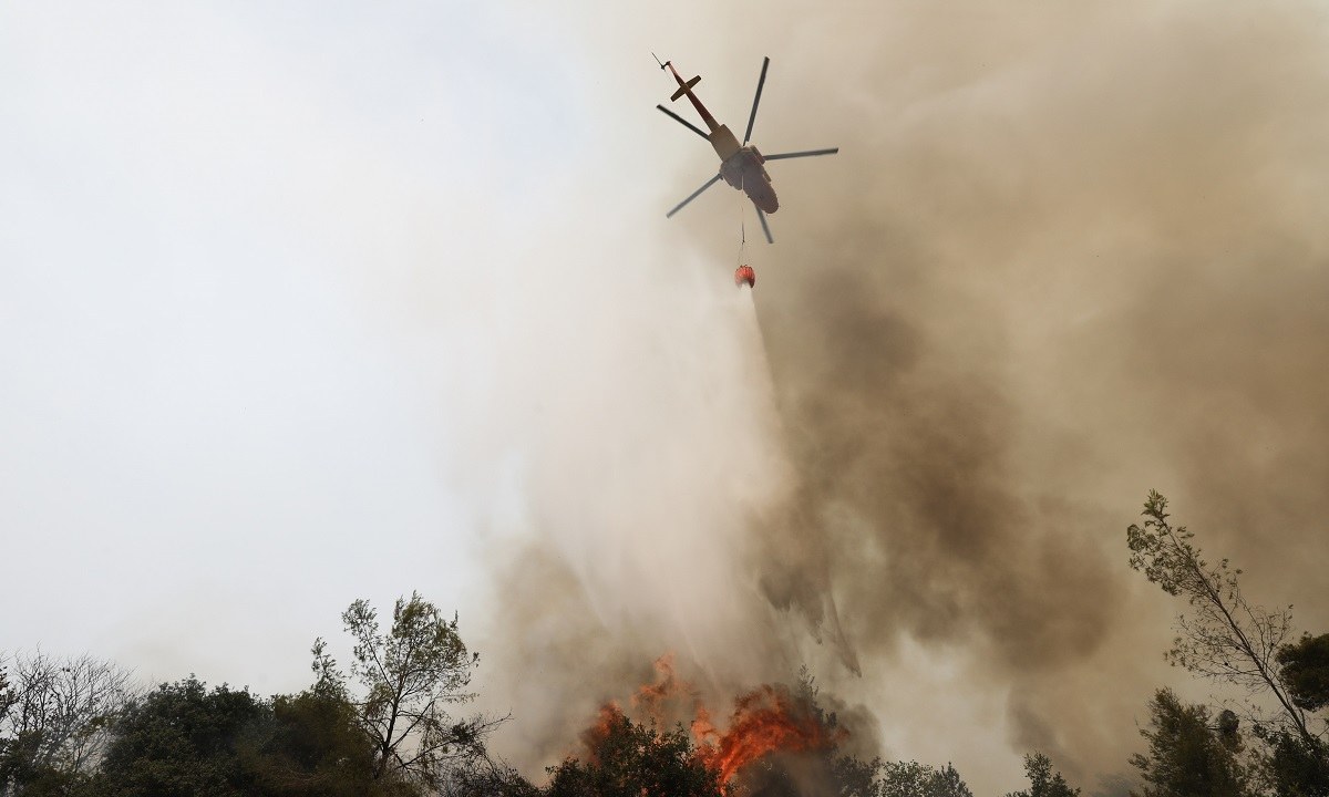 Φωτιές: Την παραίτησή του υπέβαλε ο Διοικητής της Αεροπορίας Στρατού λόγω των πυρκαγιών