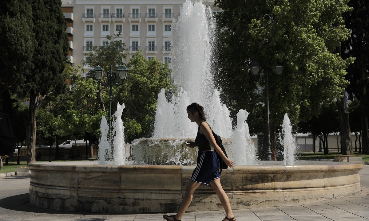 Καιρός Καλλιάνος: Πότε θα φτάσει στους 43 βαθμούς η θερμοκρασία σε Αθήνα και Θεσσαλονίκη