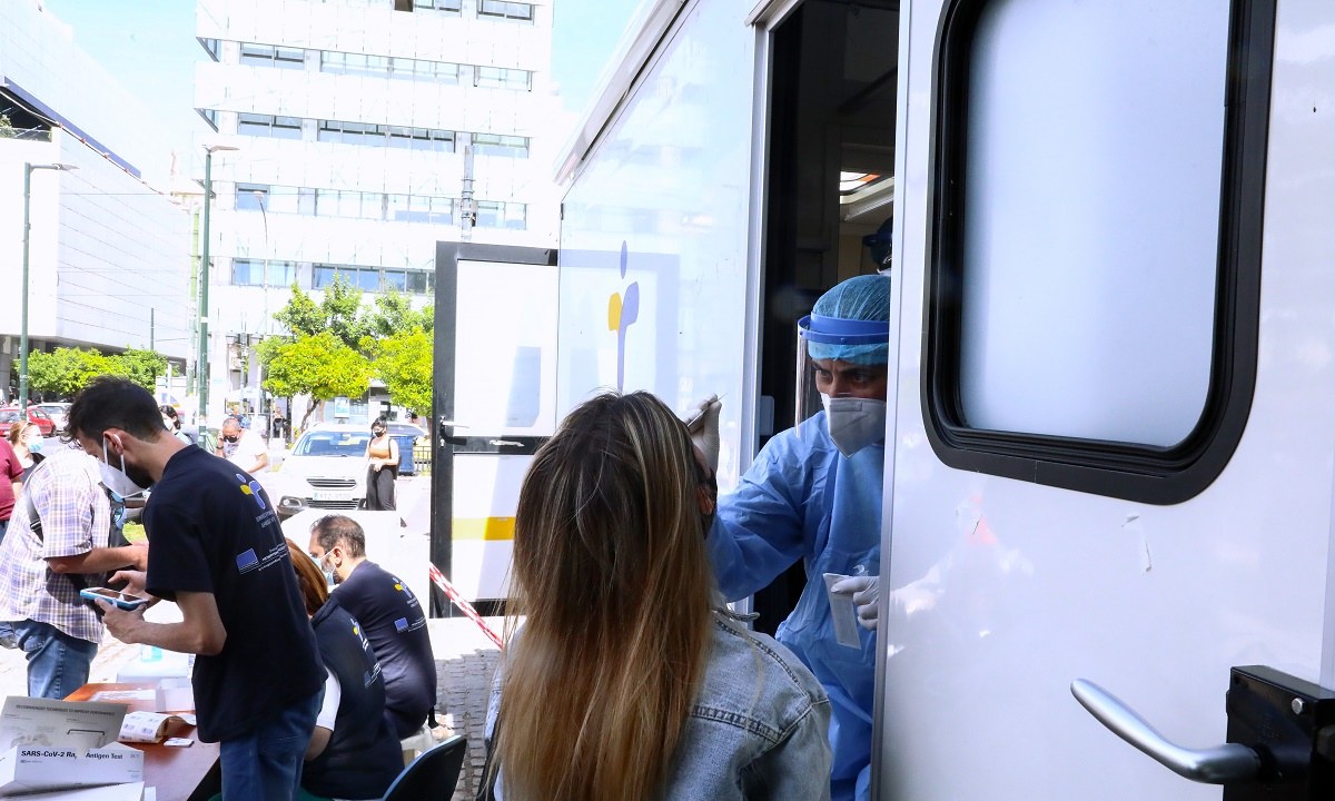 Κορονοϊός: Πού θα γίνουν δωρεάν rapid test την Κυριακή (22/8)